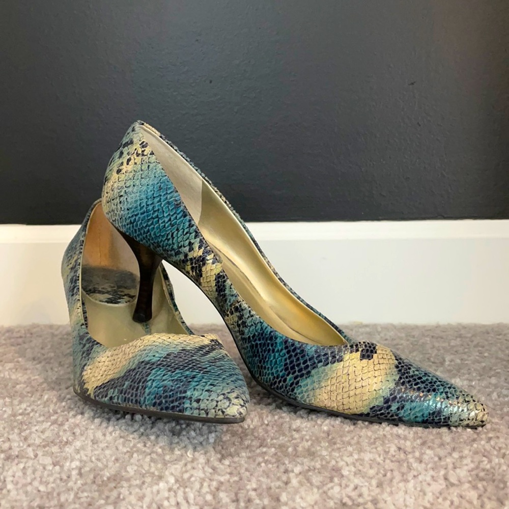 Size 10 Nine & Co